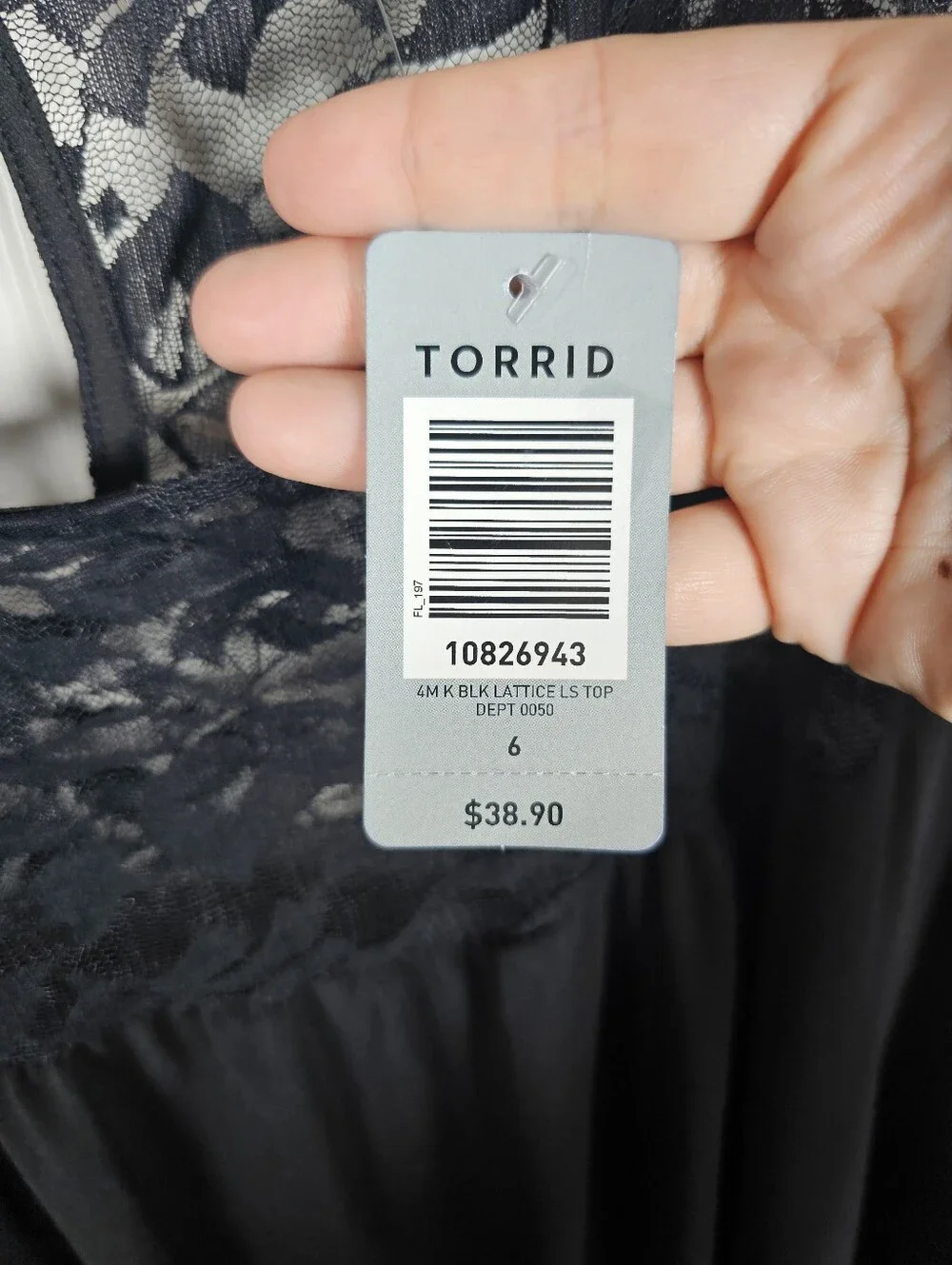 Torrid NWT Lace Lattice Black Shirt Size 6 - Picture 5 of 7